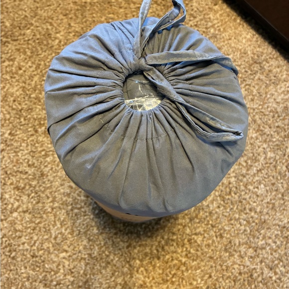 Ienjoy All Season Down Alternative Comforter - Picture 5 of 5